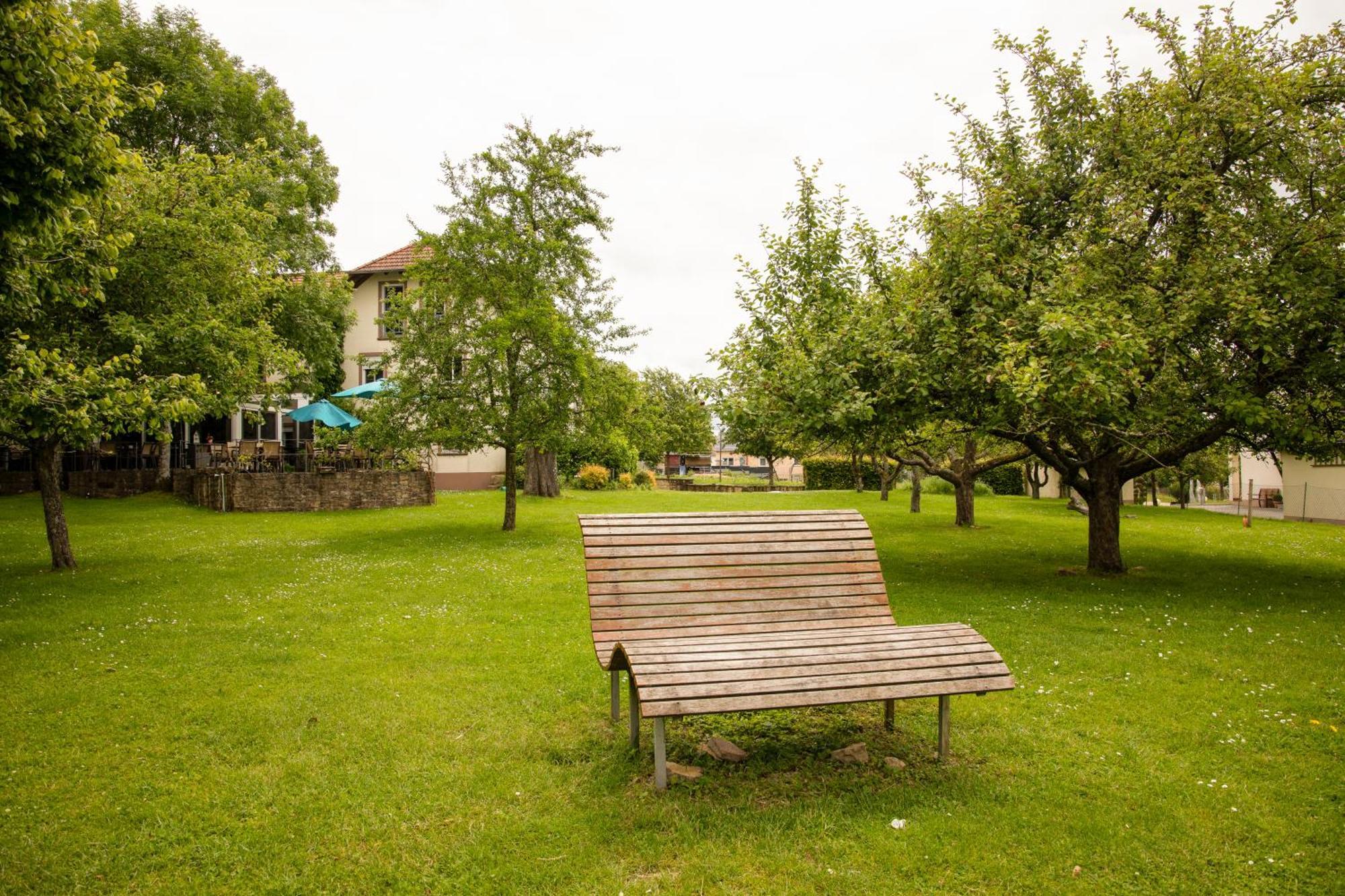 Hotel Sonnenhof Perl Exteriör bild